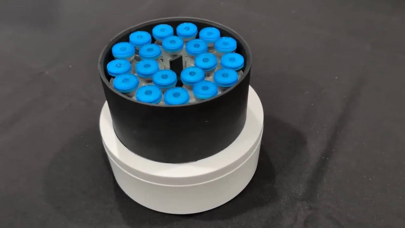 3ml Vial Insert for HydraPeak Thermos | 20 Slot Cold Travel Holder — real product video